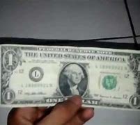 Bentuk 100 Dollar Amerika